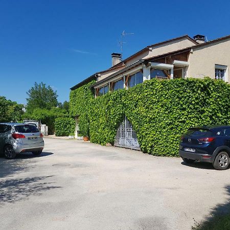 Gite Mercuès Exterior foto