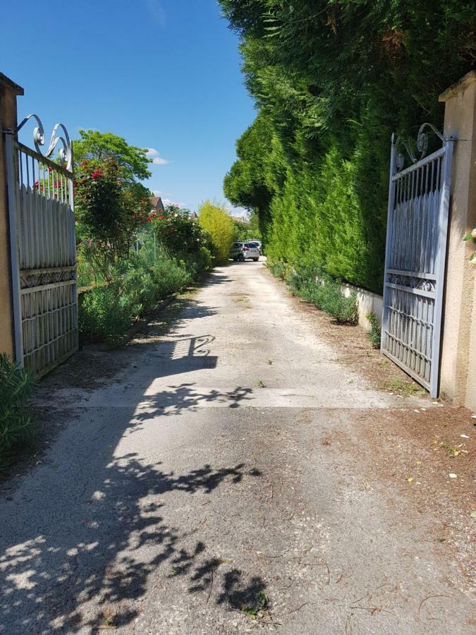Gite Mercuès Exterior foto